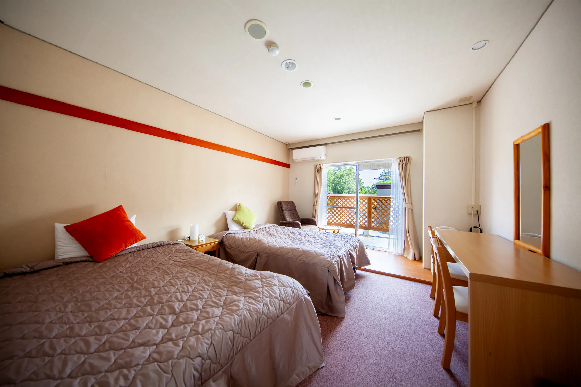 ツイン・デラックス