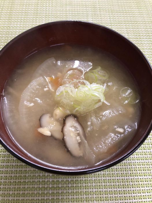 呉汁